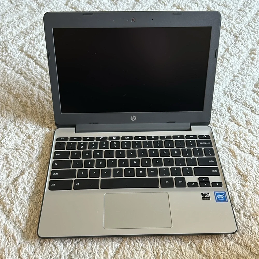 HP Chromebook with charger